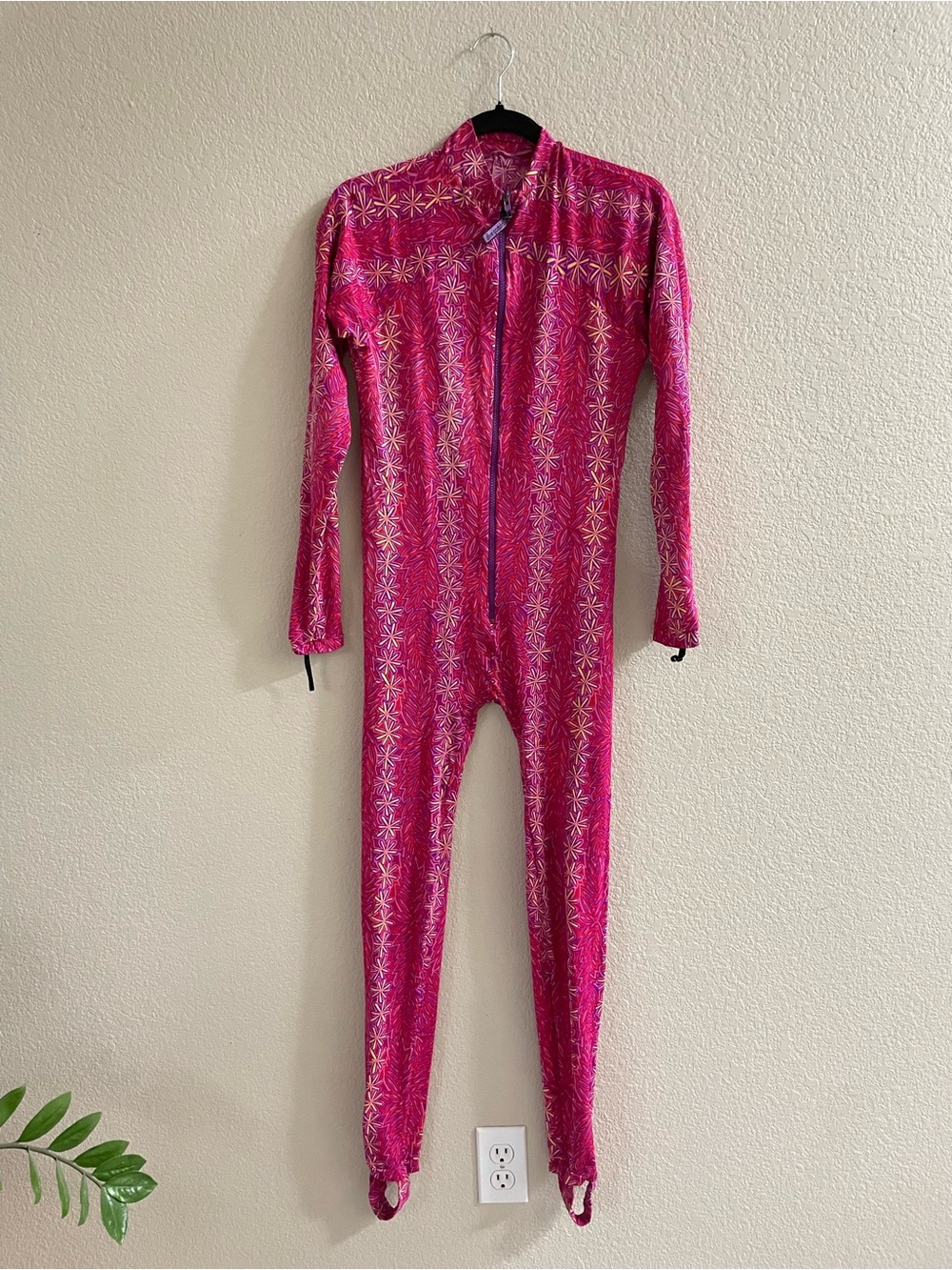 Dive Goddess Vintage Pink Floral Dive Skin Bodysuit Stirrup Size 3